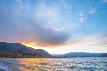 Lake Wanaka at sunset in Autumn season.