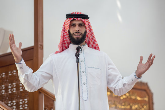 Muslim or the assistant to the imam, calls for prayer, or performing azan.