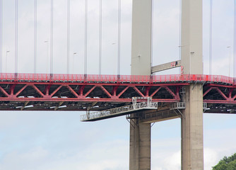 tablier et la nacelle