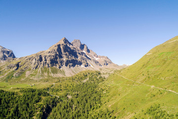 Bormio - Val Viola Bormina e Val Cantone di Dosd&egrave; (IT) - Vista aerea 