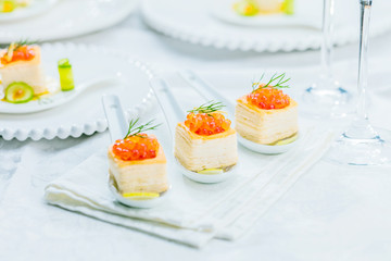  Lachs kavier Gormet häppchen
