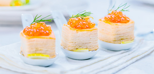  Lachs kavier Gormet häppchen