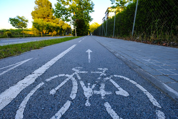 Obraz premium urban road for bicycles