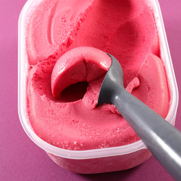 berry ice cream