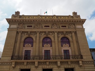 Fototapeta na wymiar Teatro Nacional Sao Joao in Oporto, Portugal