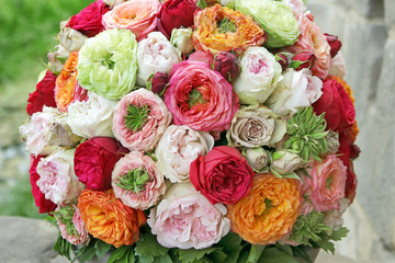 Obraz na płótnie Canvas big colourful rose bouquet