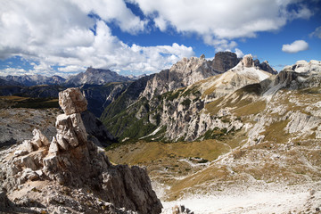 Fototapeta na wymiar Dolomites mountains landscape