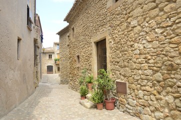 Fototapeta na wymiar Traditional Catalonia village house, Pals, Girona, Spain