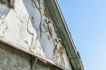 Not safe electrical wiring.