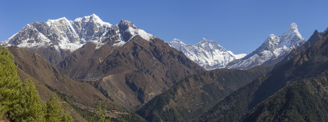 Phortse village on a hill, Everest, Lhotse and Ama Dablam - obrazy, fototapety, plakaty