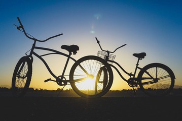Fototapeta na wymiar Sunrise and bike rides