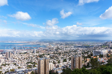 Fototapeta na wymiar panoramic view of Haifa, Israel on a Sunny summer day