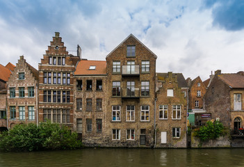 Fototapeta na wymiar Ghent canal landscape