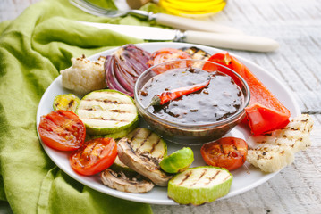 Teriyaki sauce with grilled vegetables