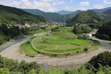 棚田百選　あらぎ島