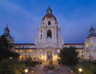 Fototapeta na wymiar The Pasadena City Hall