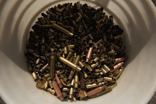 Shelling gun in a container.