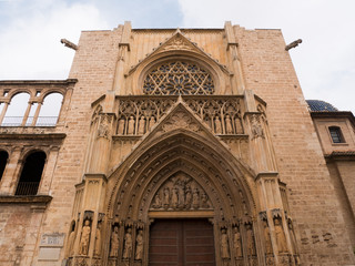 tracking shot on the cathedral door in Valencia, spain