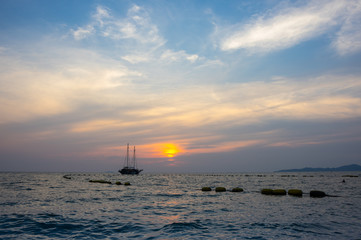 Fototapeta na wymiar Sunset over Gulf of Thailand