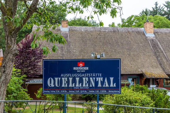 รูปภาพMecklenburger เลือกดูภาพถ่ายสต็อก เวกเตอร์ และวิดีโอ486 Adobe