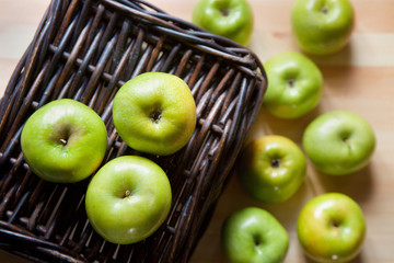 Many green large apples