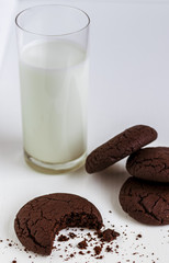 Fresh farm milk and tasty cookies from the oven