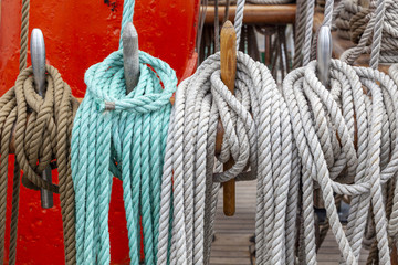Takelage auf einem Segelschiff