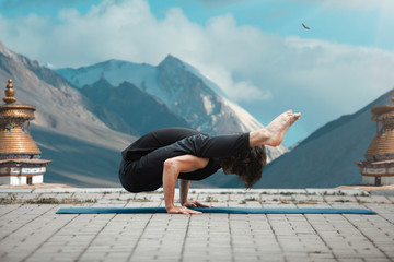 YOGA