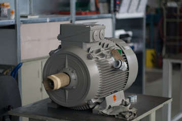 Elektromotor in Reparatur