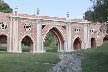 Fototapeta na wymiar bridge, architecture, houses, arch, stone, architectural, walls, red, brick