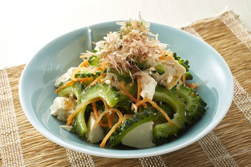 ゴーヤサラダ (Bitter gourd salad)