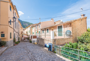 Idyllische Gasse in Estellencs, Mallorca