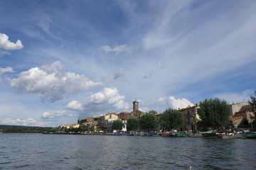 Obraz premium Marta - Lago di Bolsena