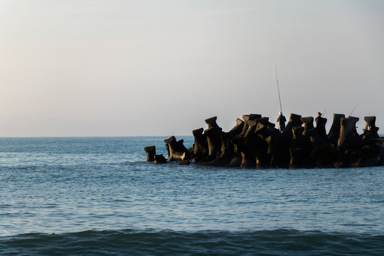 A dam of rocks
