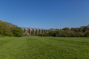Fototapeta na wymiar aquaduct