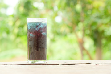 juice from Pea flowers