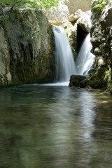 Fototapeta na wymiar double waterfall