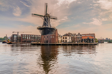 Fototapeta na wymiar Netherlands mill