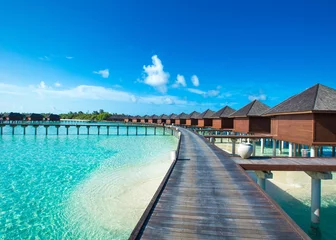 Fotobehang tropical Maldives island with beach © Pakhnyushchyy