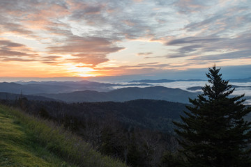 Naklejka na ściany i meble Sunrise over the Great Smoky Mountains National Park