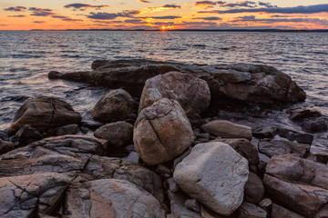 Fototapeta na wymiar Rocky Ocean Shore Sunset