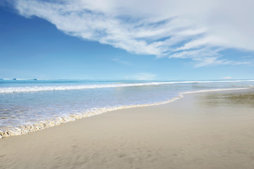 Fototapeta na wymiar View of blue ocean with wave