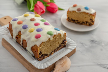 Kuchen mit weisser Glasur