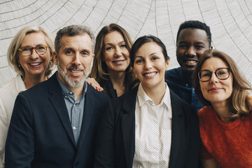 Portrait of team of business people