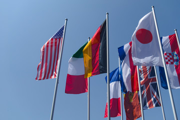 Obraz premium National flags: Flag of the United States, Flag of Germany, Flag of Italy, Union Jack, Flag of Japan