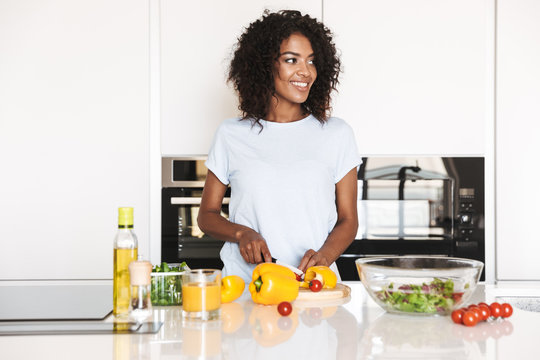 Portrait of a smiling afro american woman