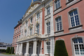 Fototapeta na wymiar Electoral Palace in Trier, Germany. The Electoral Palace directly next to the Basilika is considere done oft hemost beautiful rococo palaces in the world.