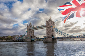Fototapeta na wymiar Famous Tower Bridge in London, United Kingdom