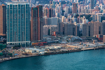 Obraz premium West Kowloon, Hong Kong - April 05, 2018 : Aerial view of Construction site of Hong Kong West Kowloon Station