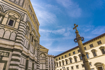 Fototapeta na wymiar Baptistery of St. John in Florence, Italy